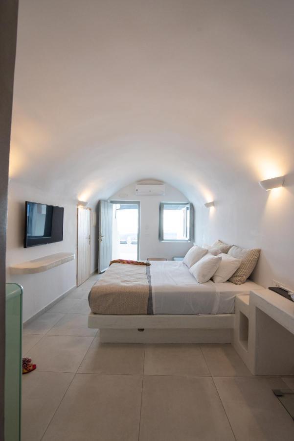 Aparthotel Caldera Cliff Illusion Fira  Exterior foto